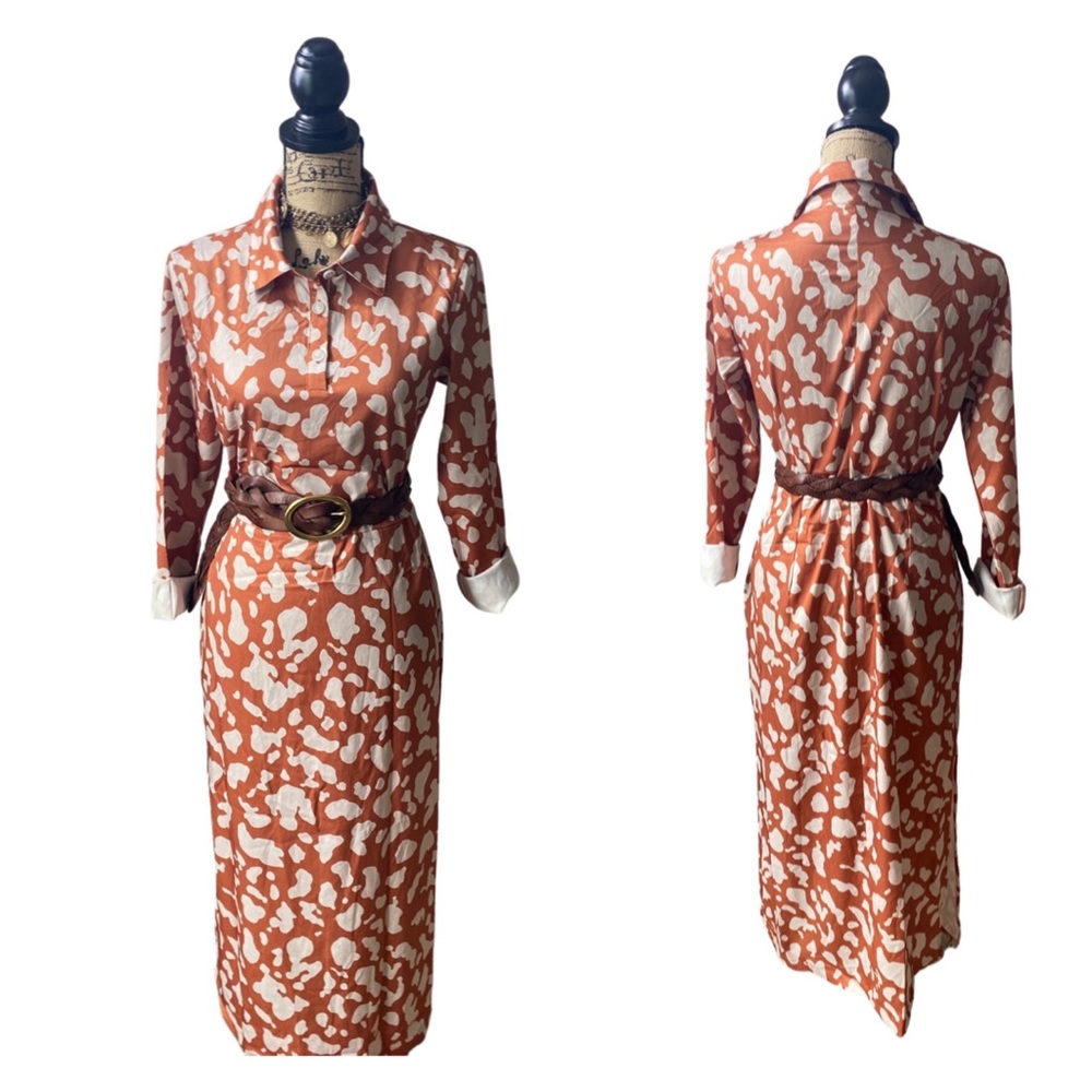 New dress..never worn Size small. Belt not included.